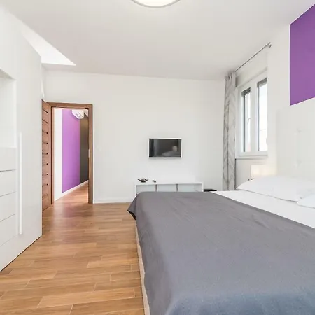 Luxury Penthouse Appartamento