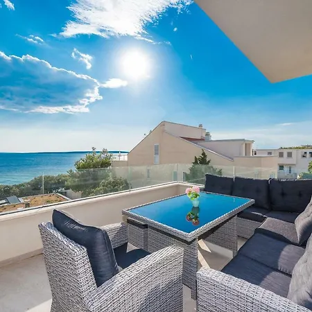 Luxury Penthouse شقة