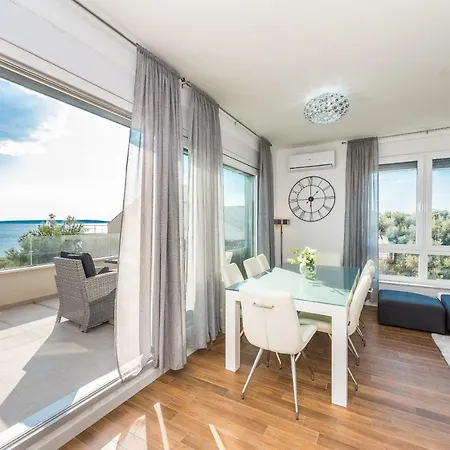 Luxury Penthouse * Mandre