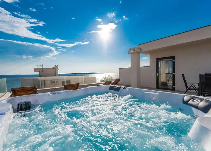 Luxury Penthouse *