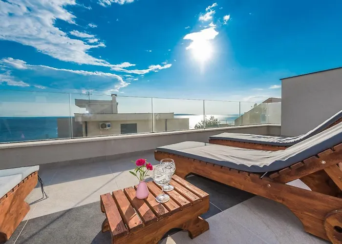 Luxury Penthouse *